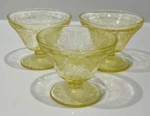 HAZEL ATLAS Depression Glass FLORENTINE 2 Pattern CHAMPAGNE / SHERBETS Set of 3 - Picture 1 of 4