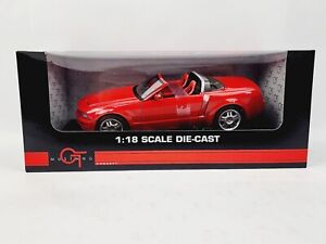 BEANSTALK GROUP FORD MUSTANG GT CONVERTIBLE 1/18 SCALE NEW IN BOX VERY NICE!!!