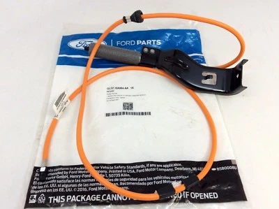 2015-2018 Ford F-150 Aerial Radio Antenna Base Mount & Cable OEM GL3Z-18A984-AA - Image 1 of 4