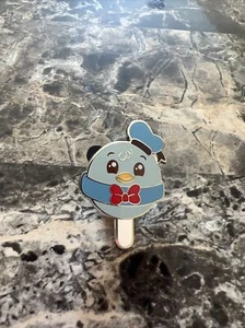 Disney Parks Munchlings Baked Specialty Treats Donald Duck Lollipop Pin 2022 - Picture 1 of 2