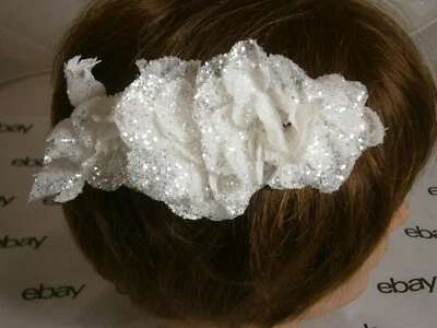 Pieza de pelo Pnina Tornai tocado de tela blanca peine plateado lentejuelas brillo $299 Foto 1 de 4