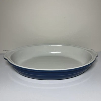 Cazuela de cerámica azul ovalada Emile Henry para horno plato 36x25 cm 6 cm de altura Foto 1 de 4