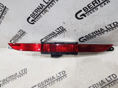 Genuine Audi TT MK2 2006-2014 Rear Bumper Center Fog Light Lamp 8J0945703 - Image 1 of 4