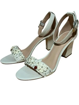 Sandalias de vestir Kate Spade New York tanaceto adornadas talla 9,5B marfil dama insecto Foto 1 de 4