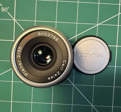 Contax G 35mm F2 T* Planar Lens **Great Condition** - Image 1 of 4