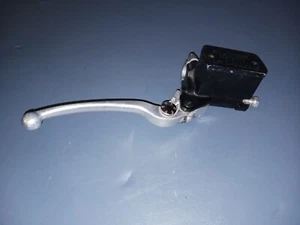 SUZUKI FRONT BRAKE MASTER CYLINDER DL1000 02-09 / DL650 04-07 / SV650 03-09 - Picture 1 of 4