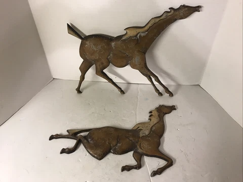 Vintage Aluminum Sexton USA Galloping Horses Metal Wall Art (2) Cover