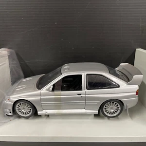 UT  1/18 Scale Diecast  - FORD ESCORT RS COSWORTH WRC  SILVER - Picture 1 of 6