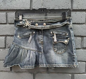 Y2K VTG Italy Pleated Denim Mini Skirt Stud Koralline Asymmetrical Hem Belted S - Imagen 1 de 18