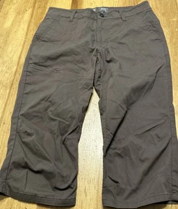 Mountain Hard Wear Women's Capri Hiking 30/18”Inseam 18 30x18 Brown EUC - Picture 1 of 11