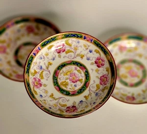 Antique Bowls Crown Chelsea English Bone China Floral Set of 3 SEE CONDITION - Picture 1 of 8