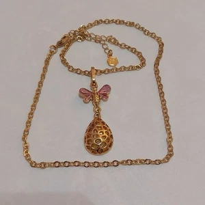RJ Graziano Pink Rhinestone Bee and Beehive Charm Pendant Gold Tone Necklace - Picture 1 of 7