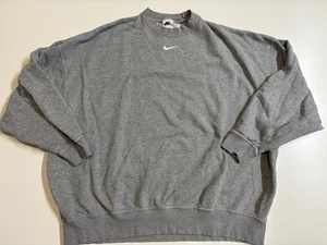 Nike Center Swoosh grauer Herrenpullover mit Rundhalsausschnitt Größe Small - Bild 1 von 4