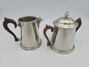 Vintage Wood Handle Stieff Pewter Creamer & Sugar Set P3 P2 Colonial - Picture 1 of 11