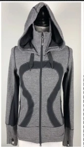 Lululemon Womens 4 Stride Jacket Nylon Blend Stretch Gray Thumbholes Striped Zip - Picture 1 of 12