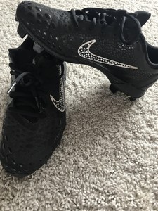 women's football cleats sale