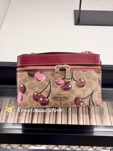 Astuccio cosmetico Coach nuovo con etichetta in tela firmato con stampa ciliegia CZ025 spedizione veloce