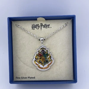 Collar Colgante Cresta de las Casas de Harry Potter Enchapado en Plata Fina Nuevo en Caja - Imagen 1 de 8