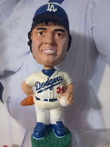 2001 Los Angeles Dodgers Fernando Valenzuela Bobblehead - Picture 1 of 13