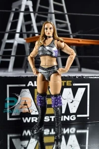 Figura de acción AEW DARK ORDER ANNA JAZWARES UMATCHED Serie 3 - Imagen 1 de 1