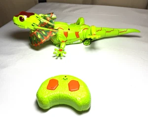 Adventure Force Infrarot Fernbedienung Longiereidechse mit Sound und Bewegung - Bild 1 von 2