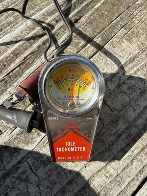 Vintage RAC Modelo 550 - Tacómetro (Hecho en EE. UU.) Foto 1 de 3