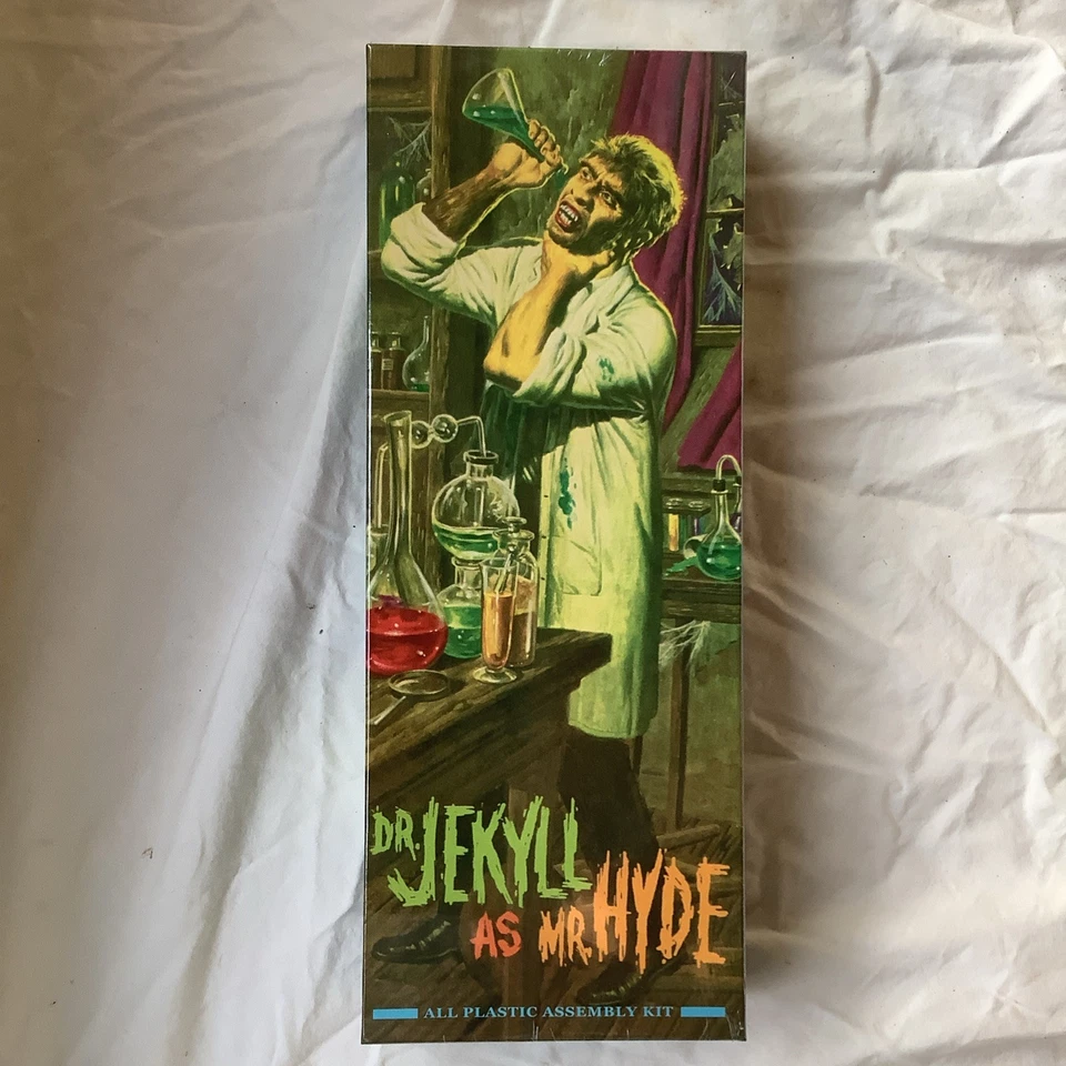 Moebius Modelos 460 Dr JEKYLL como Mr HYDE Kit Modelo Plástico Sellado Foto 1 de 2