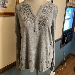 Akemi + Kin Anthropologie Linen Blend Sequin Beaded V-Neck Long Sleeve Top S - Picture 1 of 3