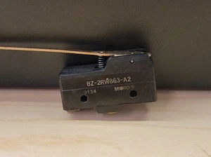 BZ-2RW863-A2 | Honeywell Microinterruttore Leva Lunga Base 6" - Foto 1 di 5