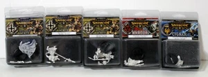 Warmachine Lot of 5 Combat Miniatures - Protecturate of Menoth, Khador, Cygnar - Picture 1 of 5