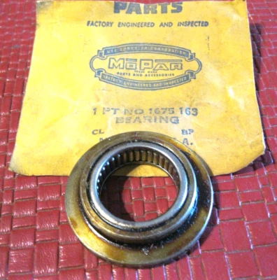 Nuevo de Lote Antiguo Mopar 1956-1957 Cojinete de empuje de engranaje helicoidal, dirección asistida, ¡libre de óxido! Foto 1 de 2