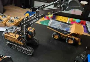 2.4G RC CARS Excavator Vehicle Excavator Engineering Vehicle Dumper Electric Toy - Picture 1 of 30