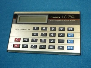 Vintage CASIO LC-787G card style calculator with case - Picture 1 of 2