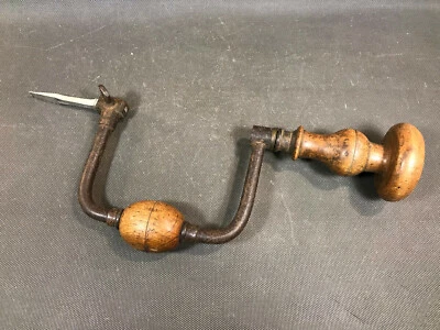Ancien vilebrequin chignole manuelle perceuse outil de menuisier ebeniste - Photo 1/4
