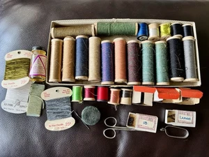 Large Fly Fishing Tying Lot Materials Tools, Hooks , Thread - Picture 1 of 12