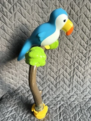 Peça de reposição Evenflo Life In The Amazon Exersaucer Spinning Blue Bird - Imagem 1 de 4