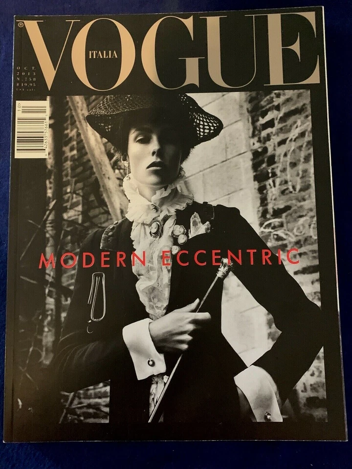 VOGUE MAGAZINE ITALIA OCTOBER 2013   - Image 1 of 1