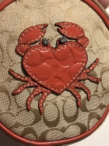 Coach Sig C Coral Leather Crab Round Coin Purse Bag Mini Wristlet Wallet - Picture 1 of 6