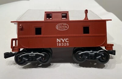 Marx No. 18326 NYC Tuscan Brown Plastic Caboose - 8 whl /  Plastic Knuckle Cplrs - Image 1 of 4