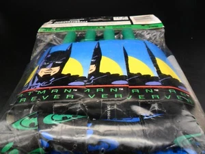 1995 Batman Forever 8 Party Blowouts in Original Package - Picture 1 of 5