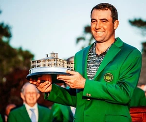 FOTO DE GOLF SUPERSTAR SCOTTIE SCHEFFLER GANA 2022 MASTERS 8X10 CON FRONTERAS - Imagen 1 de 1