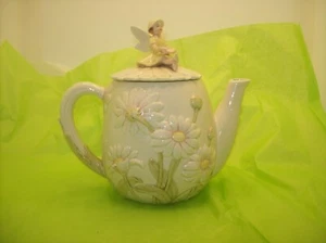 Andrea by Sadek Fairy & Daisy Teapot Winterthur Collection J. Willfred - Picture 1 of 8