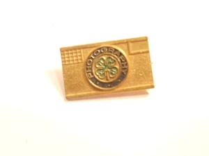 4-H Photography award pin, sponsored by Eastman Kodak - Picture 1 of 6