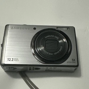 Cámara digital compacta Samsung SL620 12,2 megapíxeles 5x zoom óptico roja - Imagen 1 de 16