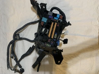 Toyota Highlander 2008-2010 3,5 L V6 motor aire acondicionado relé de fusibles compartimento de caja OEM Foto 1 de 4