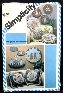 Appliqued Pillows Hoop Wall Hangings Sunbonnet Country Pattern Simplicity 5914 - Picture 1 of 4