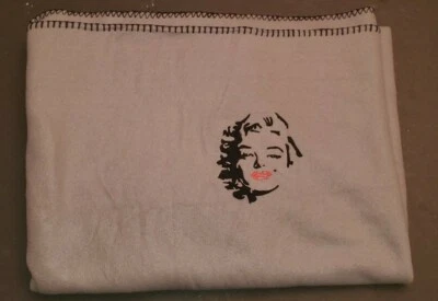 Marilyn Monroe Embroidered Blanket Fleece Throw 50x60 - Image 1 of 2