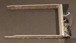 IBM 41Y0708 - 3.5-inch Hard Disk Tray Assembly DS4700 inkl. Schrauben 94Y8435 - Picture 1 of 1