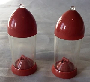 Ball Point Atomic Red Rocket 1950 Plastic Salt Pepper Set MCM Space Lucite Kasin - Picture 1 of 8