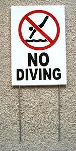 NO DIVING con simbolo 8" x12" insegna in plastica Coroplast con palo - Foto 1 di 1